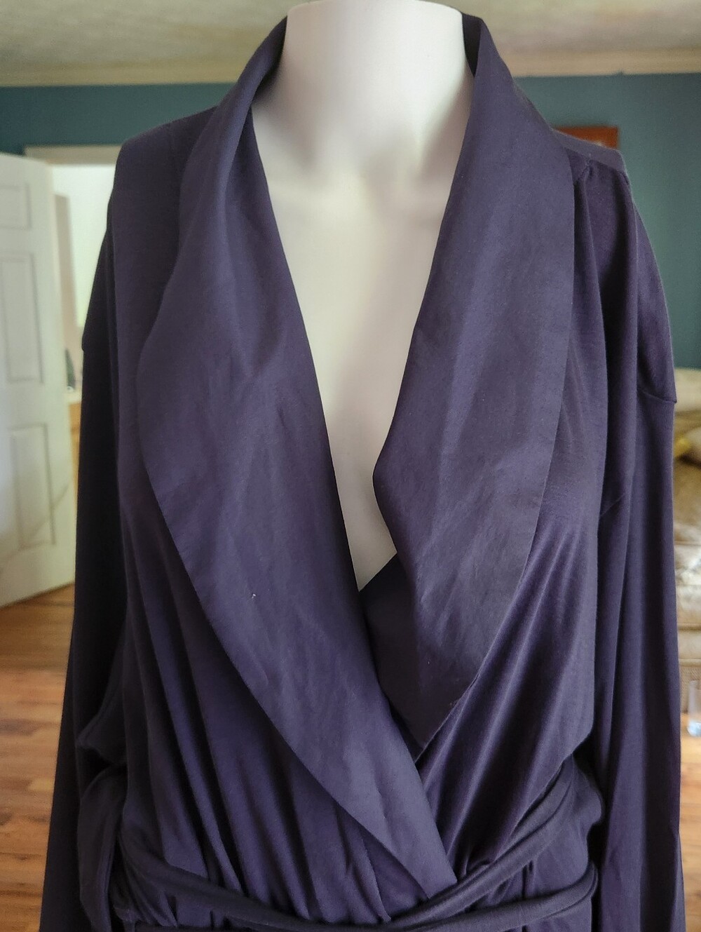 Hanro Deep Navy Shawl Collar Robe with Belt Unisex